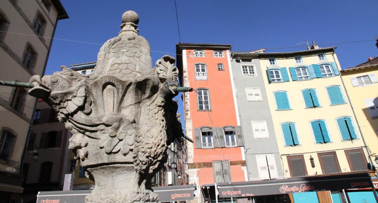 Au Bon Gre D'Hugoline Panzió Blanzac  Kültér fotó